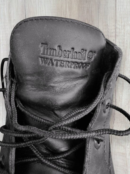 Timberland Waterproof Chukka Boots Black Leather Men\'s 10.5 Lace Up Work Boots main image 12